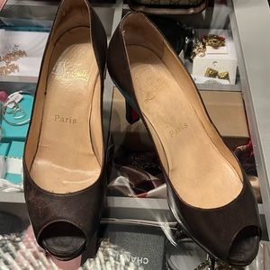 Christian Louboutin size 8 Brown heels